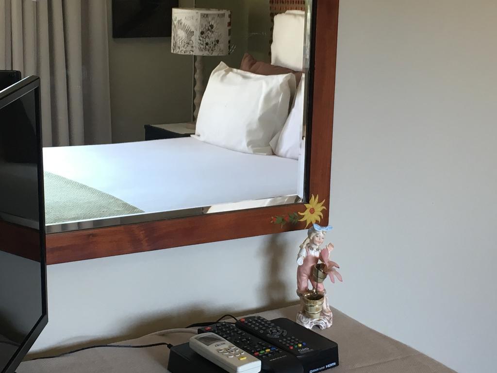 Eden Rose Manor B&B La Mercy Eksteriør billede